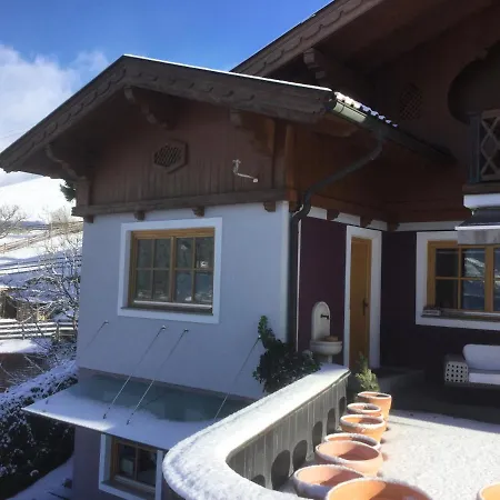 Haus Christina Apartament *